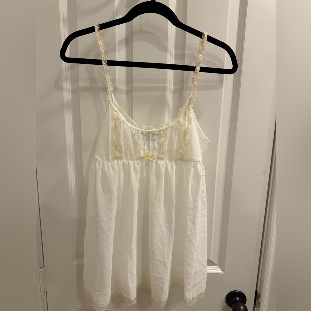 Y2K Victoria’s Secret Babydoll Top
